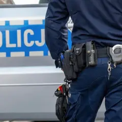 Kiedy policja otrzymuje wypłatę? Harmonogram i zasady wynagrodzeń policjantów