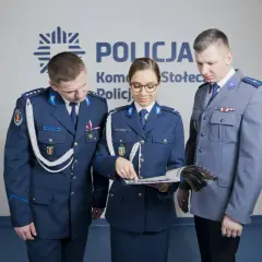 Wzory umundurowania policji – co musisz wiedzieć o regulacjach?
