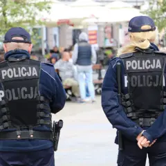 Ile naprawdę zarabia podkomisarz policji w Polsce? Sprawdź szczegóły!