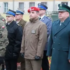Jakie służby mundurowe wybrać? Kluczowe informacje i porady