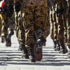 Ile trwa służba wojskowa w Polsce? Odkryj, co musisz wiedzieć