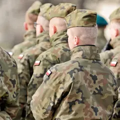 Zasadnicza służba wojskowa ile trwała? Odkryj, ile to naprawdę trwa