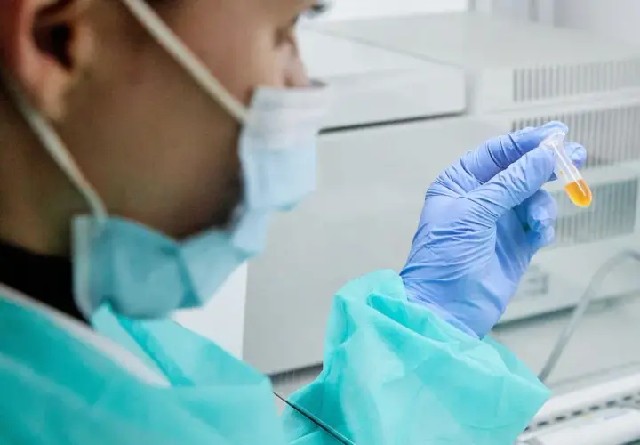 Kiedy policja pobiera DNA? Poznaj oficjalne procedury i swoje prawa