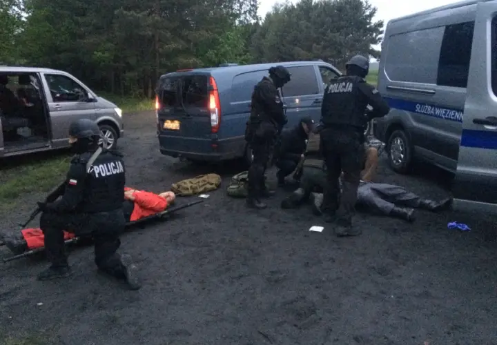 Z kim współpracuje policja i jak ta współpraca wpływa na bezpieczeństwo?
