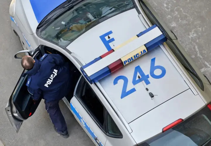 Podsłuchiwanie policji w Polsce: aspekty prawne i techniczne nasłuchu radiowego