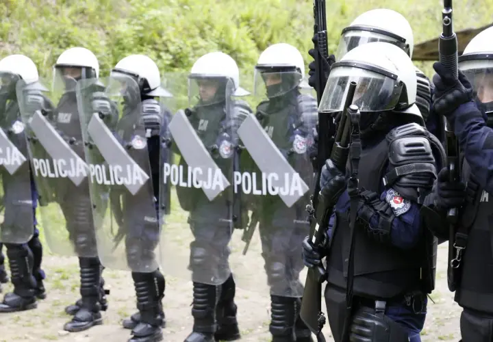 Prewencja w policji: poznaj najważniejsze zadania i rodzaje działań