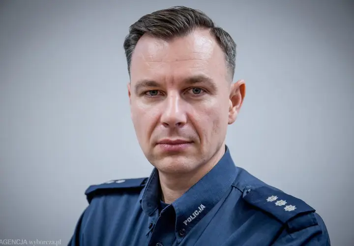 Kim jest naczelnik w policji i jakie ma kluczowe obowiązki?