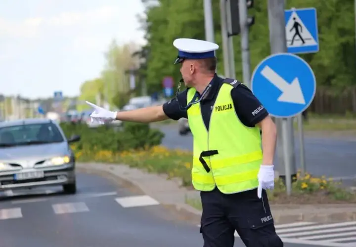 Czego policja nie może zrobić podczas kontroli - poznaj swoje prawa