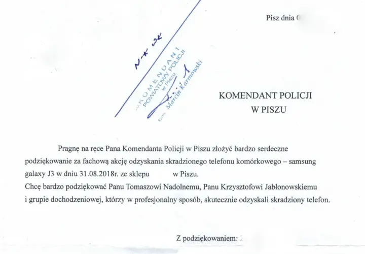 Jakie pisma doręcza policja: lista dokumentów i zasady ich odbioru