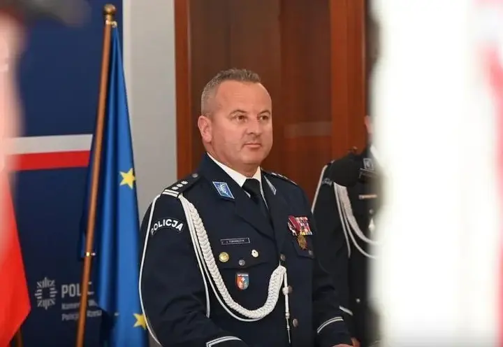 Jak powołuje i odwołuje komendanta wojewódzkiego policji w Polsce?