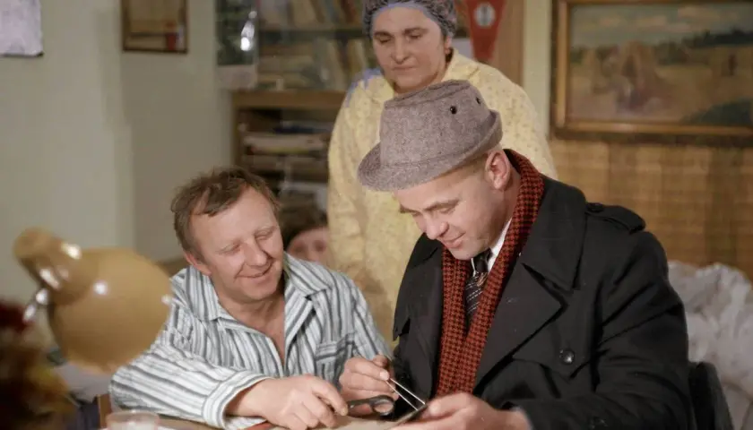 Filmy PRL: przegląd kultowych polskich produkcji