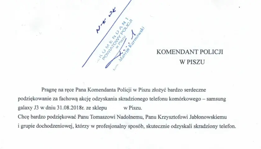 Jakie pisma doręcza policja: lista dokumentów i zasady ich odbioru