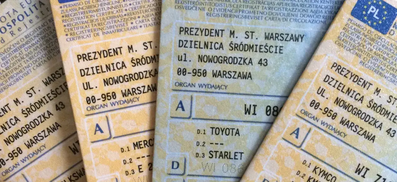 Zdjęcie Zgubienie dowodu rejestracyjnego - gdzie zgłosić i czy musisz iść na policję?