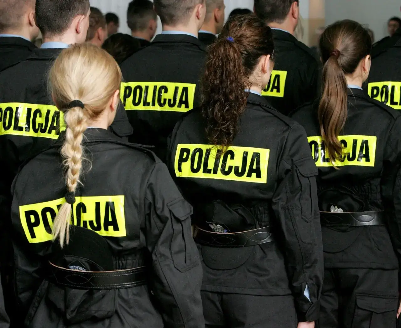 Zdjęcie Jak zrobić, żeby dostać się do policji: kluczowe wymagania i kroki